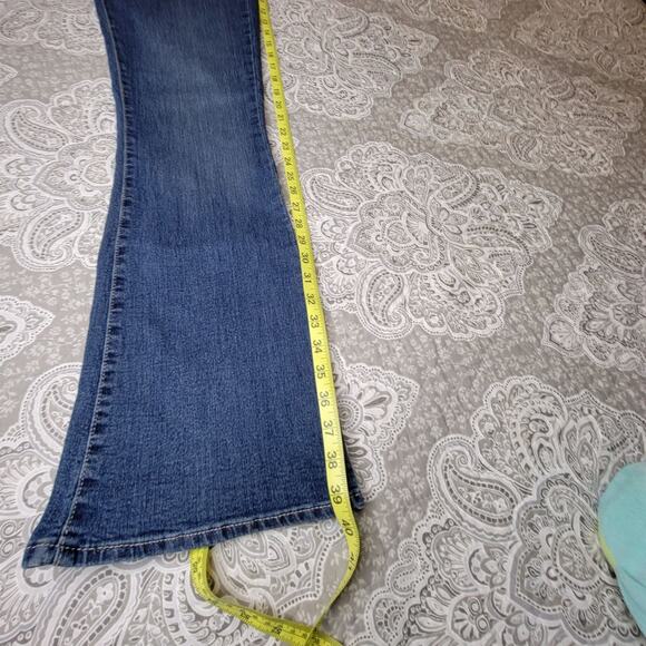 Levis signature Modern Bootcut size 6 womens jeans - Picture 8 of 8